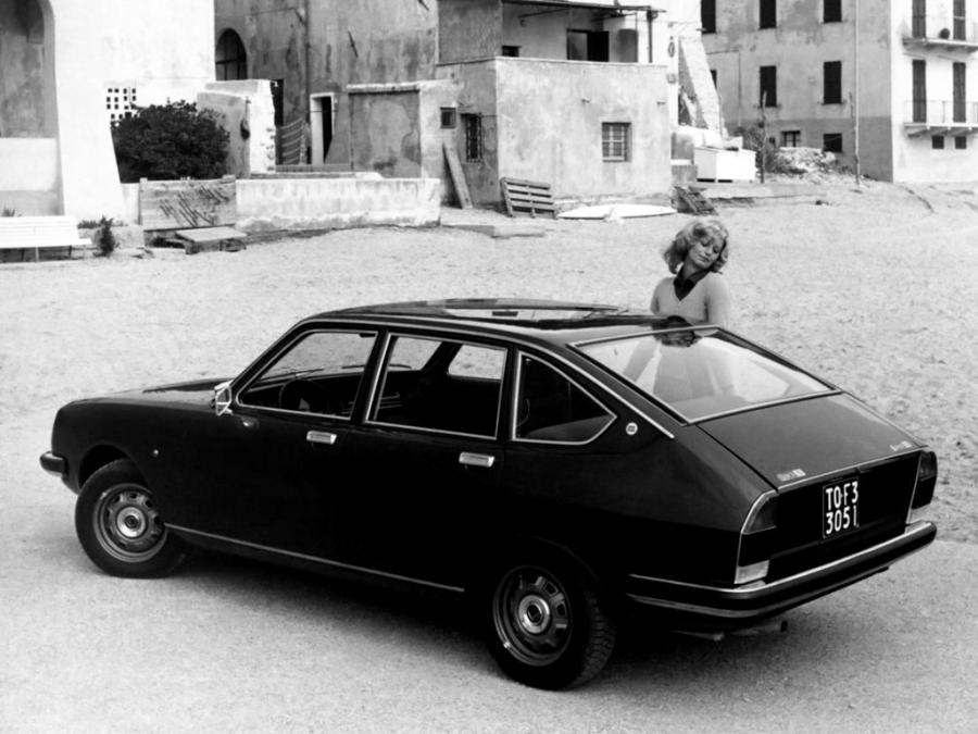  Lancia Beta LX 1972 года  (фото 3 из 3)